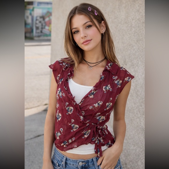 Hollister Tops - Hollister Y2K 90s Vintage 100% Silk Wrap Floral Blouse Top Small